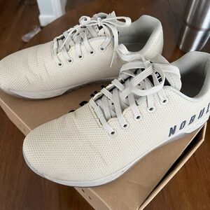 No bull CrossFit shoes. Only worn a few times